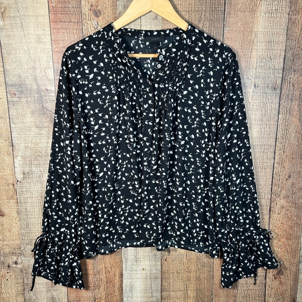 J.Crew Black Floral Pintuck Pleated Bell Sleeve Tie Cuff Blouse Top Large L Boho